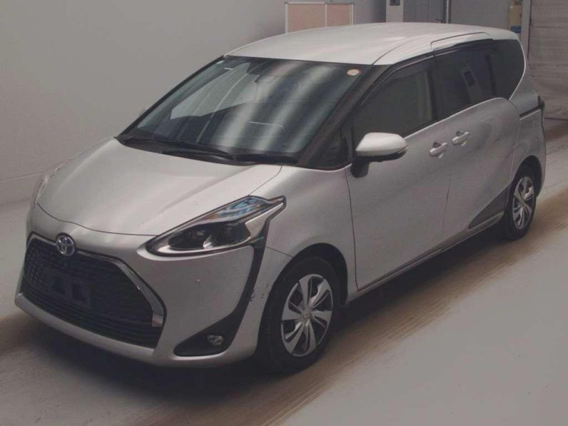 Toyota Sienta 2021 G Quero Hybrid Silver