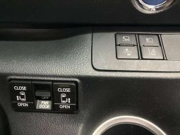 Toyota Sienta G Quero 2021 Silver Hybrid