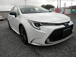 TOYOTA COROLLA WXB 2021 PEARL WHITE HYBRID