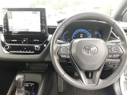 TOYOTA COROLLA WXB 2021 PEARL WHITE HYBRID
