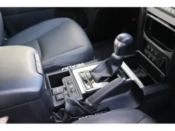 TOYOTA LAND CRUISER PRADO TX L-P 2700CC