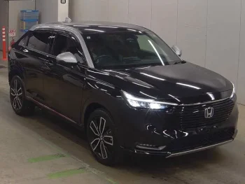 7 Seater Car in Bangladesh