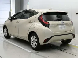 2021 TOYOTA AQUA Z