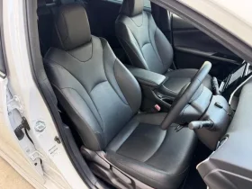 2021 Toyota Prius S Touring Selection Hybrid Pearl White