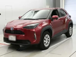 2022 TOYOTA YARIS CROSS X