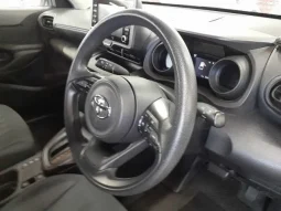 2022 TOYOTA YARIS CROSS X