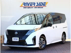 Nissan Serena E-POWER LUXION 2023 Pearl White Hybrid
