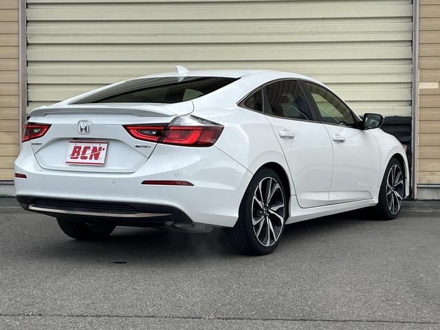 HONDA INSIGHT EX BLACK STYLE 2021 WHITE