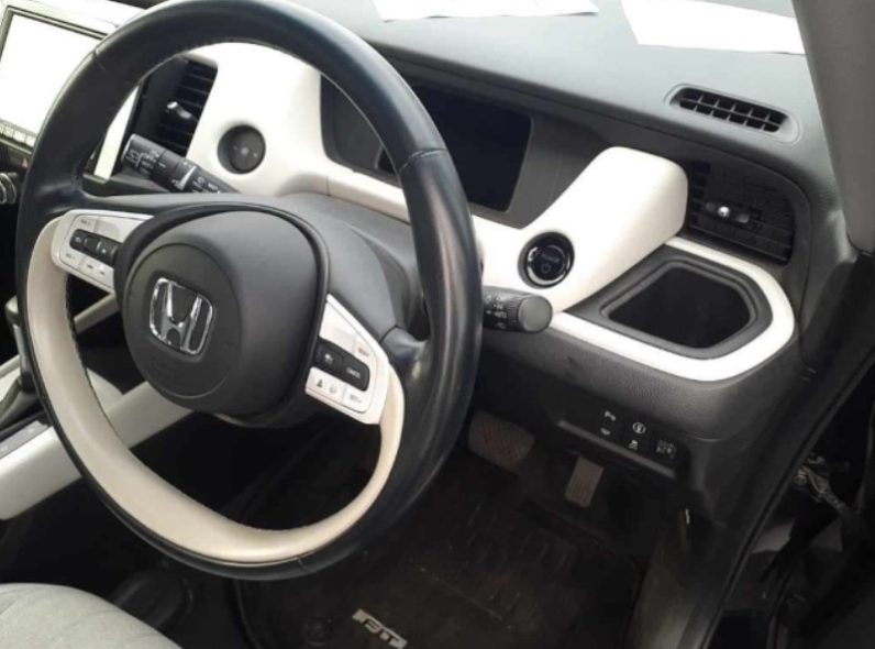 2021 Honda Fit G Hybrid