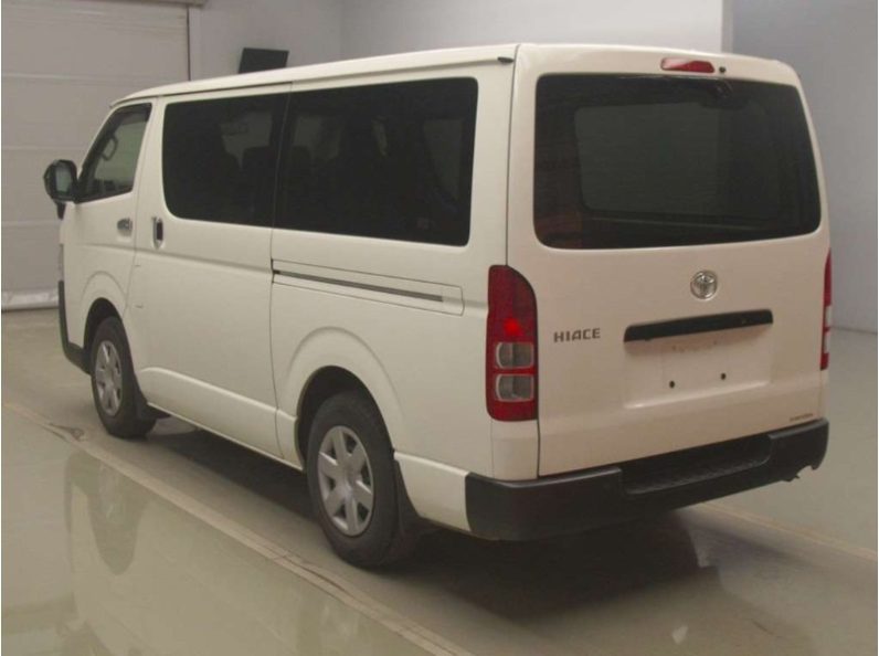 Toyota Hiace 2021 DX White