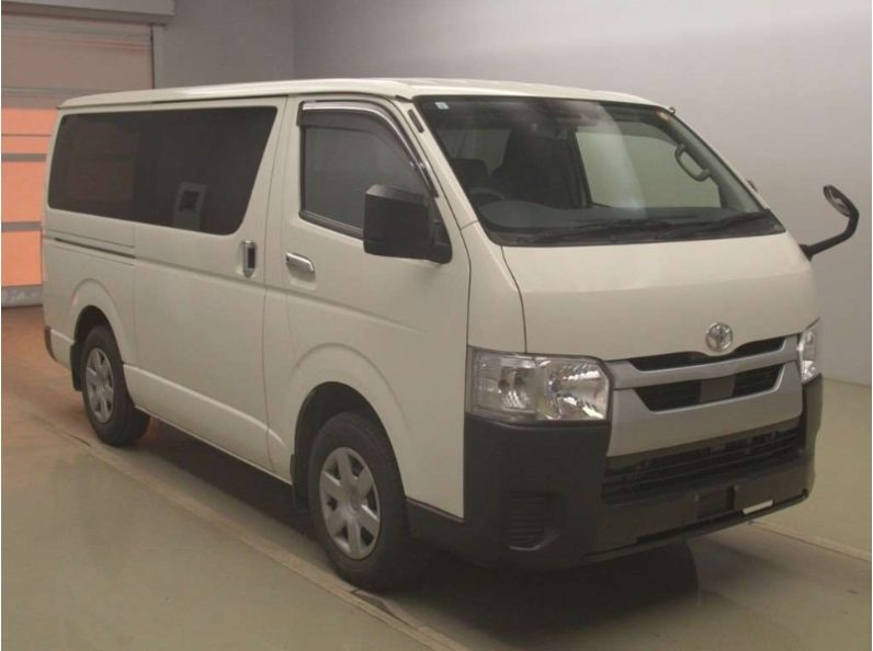 Toyota Hiace 2021 DX White