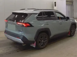 2022 Toyota Rav4 Adventure Hybrid Green Gray