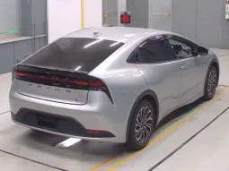 2023 TOYOTA PRIUS X SILVER