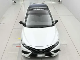 Toyota Camry WS 2021 Pearl Hybrid