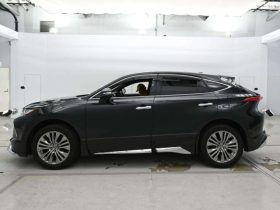 2021 Toyota Harrier Z Leather Hybrid Black