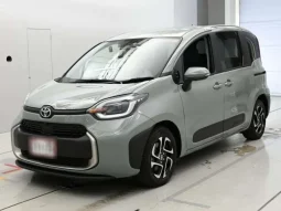 2022 TOYOTA SIENTA Z