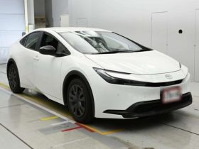 Toyota Prius X 2023 Hybrid White