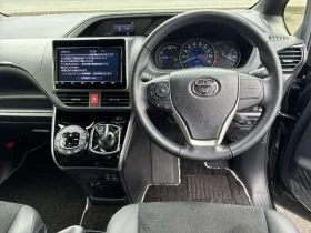 TOYOTA VOXY ZS KIRAMEKI 3 2021 BLACK HYBRID