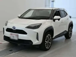 TOYOTA YARIS CROSS Z PACKAGE 2021 PEARL HYBRID