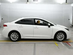 TOYOTA COROLLA S PACKAGE 2021 PEARL HYBRID
