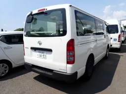 TOYOTA HIACE DX 2021 WHITE NON-HYBRID