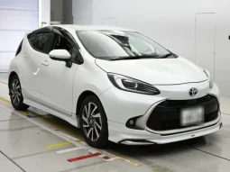 Toyota Aqua Z Package 2021 Pearl Hybrid