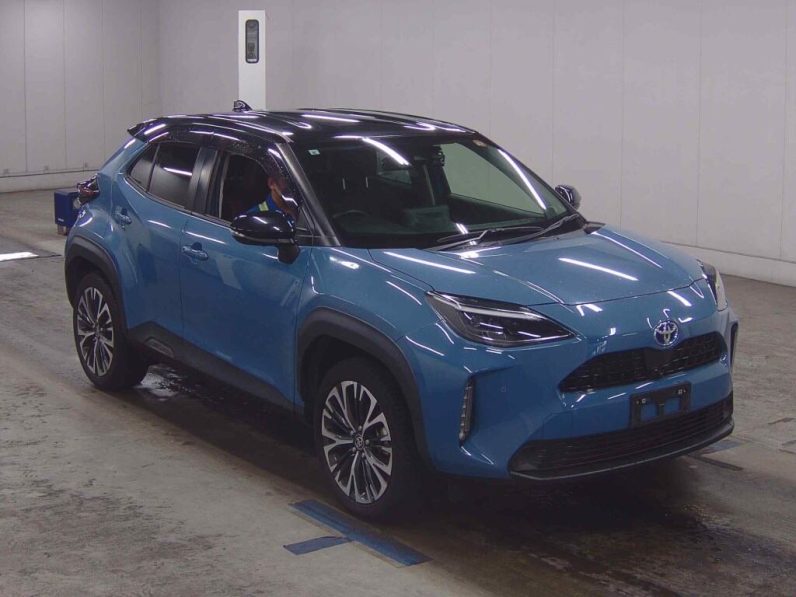 TOYOTA YARIS CROSS Z PACKAGE 2021 BLUE HYBRID