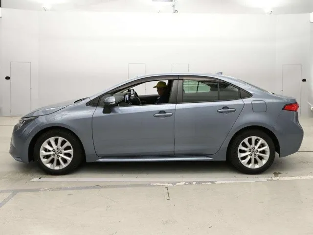 Toyota Corolla S Hybrid 2021 Grey