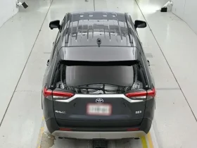 Toyota Rav4 G 4WD Hybrid Grey