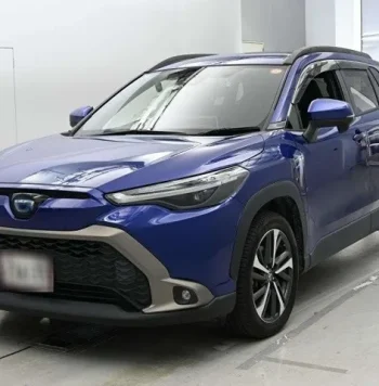 2022 Toyota Corolla Cross Z Leather Hybrid Front Side