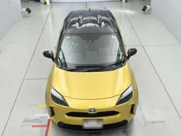 TOYOTA YARIS CROSS Z PACKAGE 2021 GOLDEN DUEL TONE HYBRID