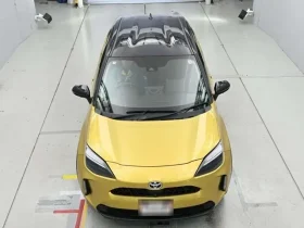 TOYOTA YARIS CROSS Z PACKAGE 2021 GOLDEN DUEL TONE HYBRID