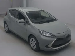 Toyota Aqua G Package 2021 Green Hybrid