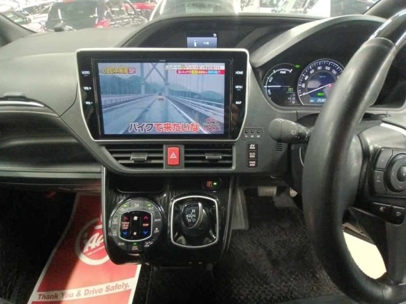 Toyota Esquire Gi Premium 2021 Hybrid Black