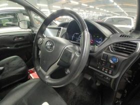 Toyota Esquire Gi Premium 2021 Hybrid Black