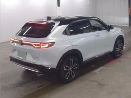Honda Vezel Play Edition 2022 Pearl E:HEV