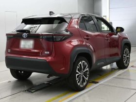 Toyota Yaris Cross Z 2021 Red Hybrid