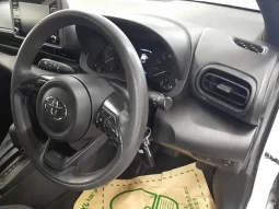 Toyota Yaris X Package 2021 White Hybrid