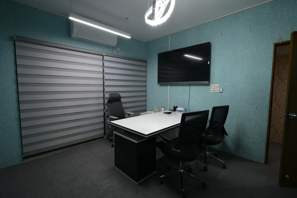 Private consultation room at Car Theory BD office
