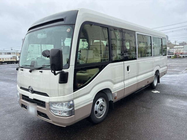 Toyota Coaster Front Side vIew. Toyota Coaster Price in Bangladesh
